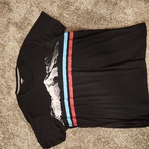 🎁FREE With Purchase: Old Navy Shirt